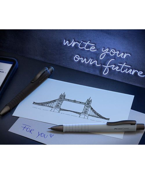 Set Scrittura Faber-Castell Urban - Penna A Sfera E 2 Matite Triangolari