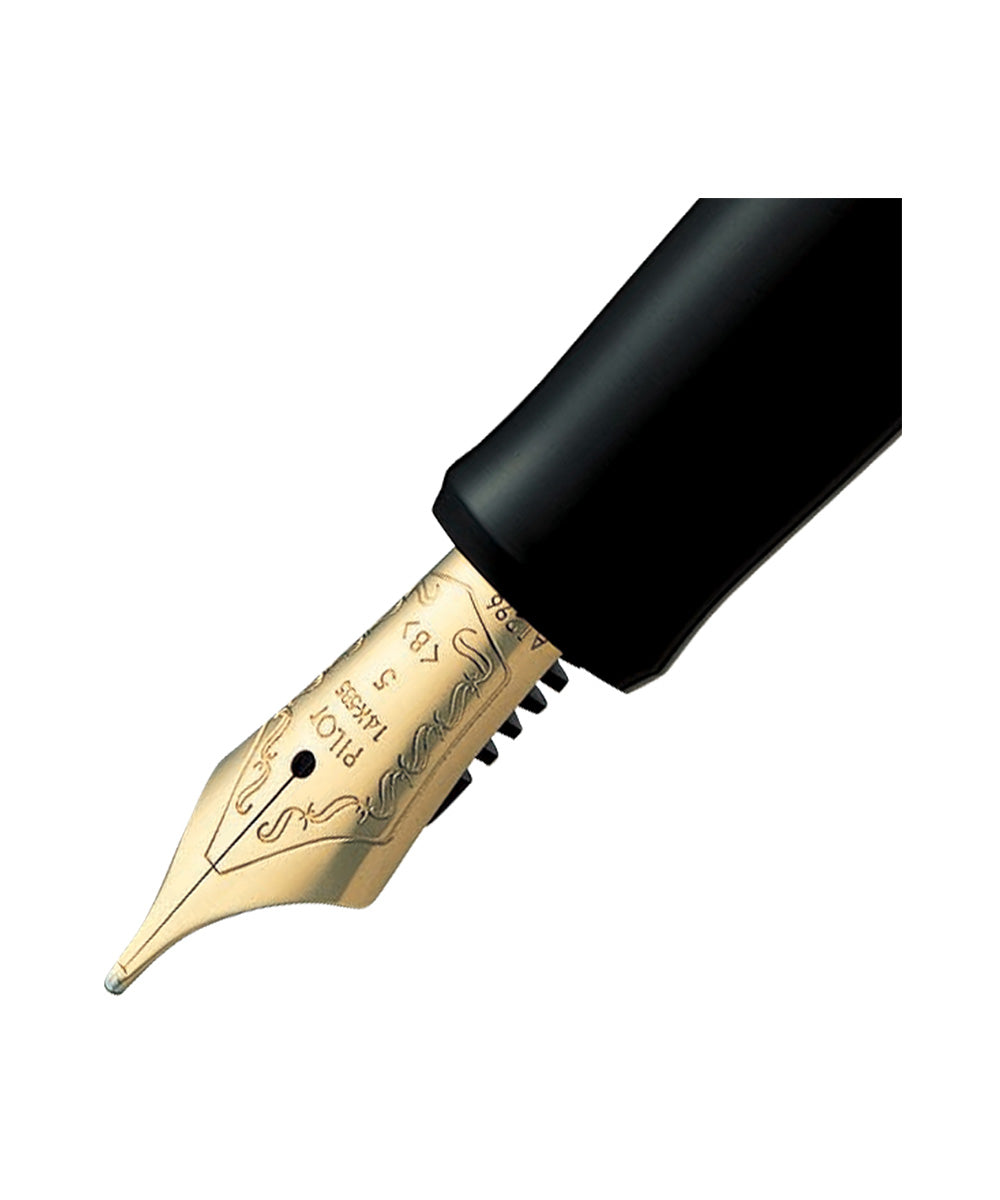 Pilot Namiki Custom 742 Fountain Pen - Black With 14K Gold Posting (PO) Nib