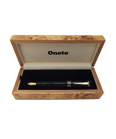 Onoto Magna Classic Fountain Pen - Black