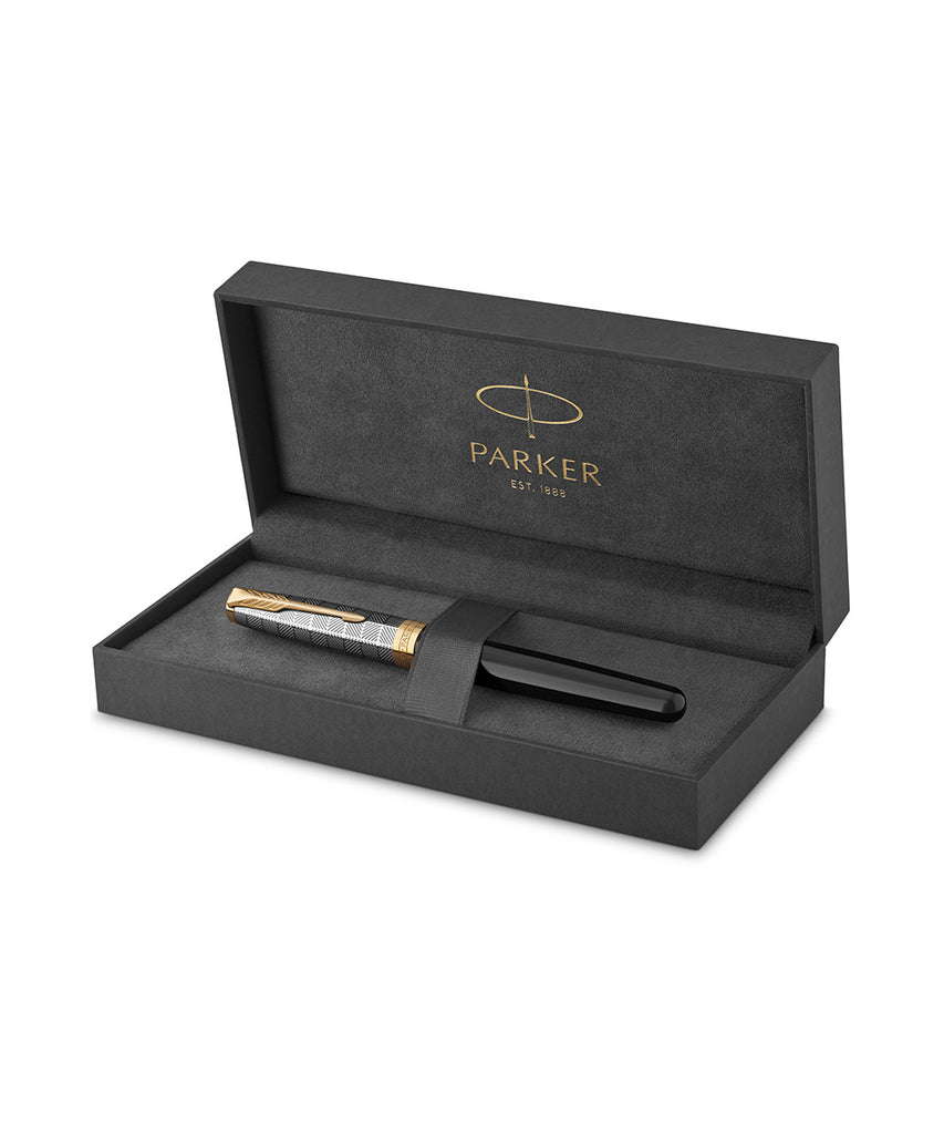 Parker Sonnet Fountain Pen - Premium Metal & Black Lacquer | The