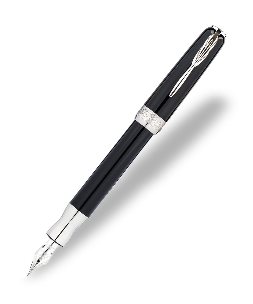 Pineider La Grande Bellezza Fountain Pen - Gemstones Black Stone